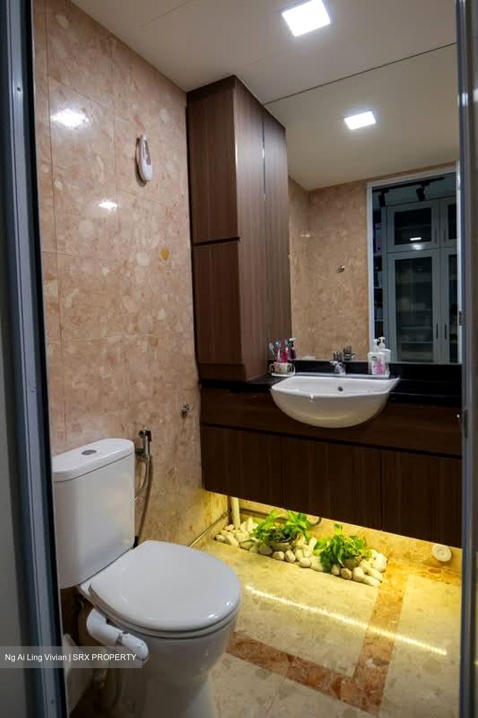 Sunrise Gardens (D28), Condominium #558138671
